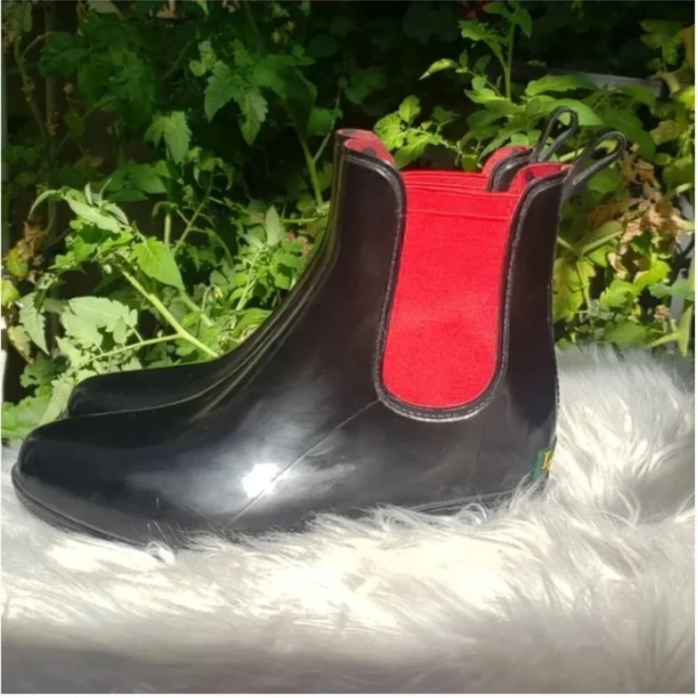 Lauren Ralph Lauren Tally Rain Boots black 5 red
